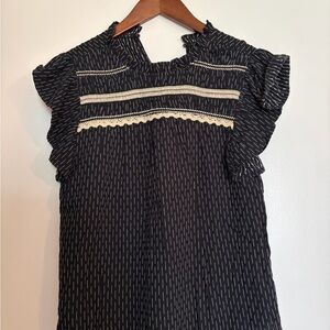 NWT Mine Black Patterned Ruffle Sleeve Blouse with Cream Trim